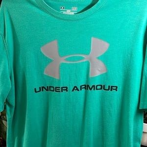 Under Armour green t-shirt